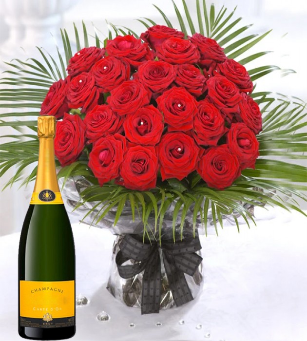 24 Roses & Champagne