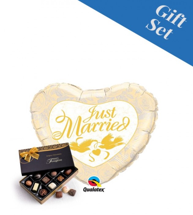 Just Married Gold 18" Foil