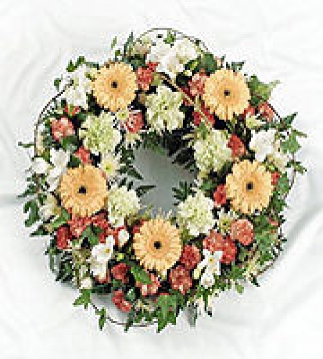 Loose Classic Wreath