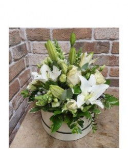 White Rose & Lily Hatbox